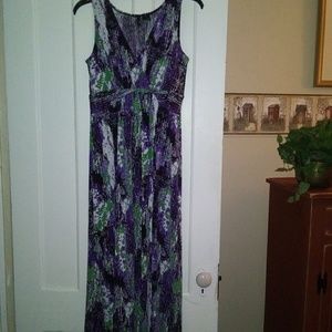 New Directions Maxi Dress Small